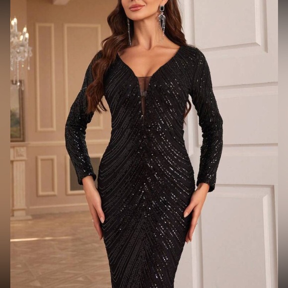 Luxe V neck long sleeve party formal evening sequins gown dress - Picture 5 of 6